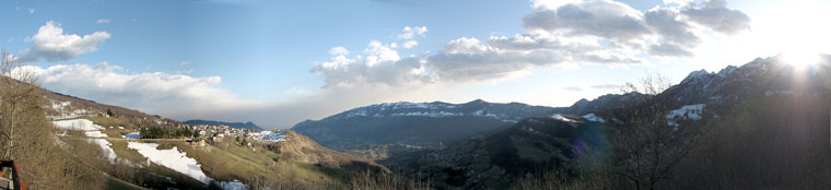 Fuipiano Imagna al tramonto visto da Brumano - 17 marzo 09